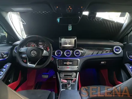 벤츠 a클래스 필수튜닝!!! W176 a45amg 실내 송풍구 엠비언트 12색 풋등 도어4개  전체세트 - 서울 목동 셀레나모터스