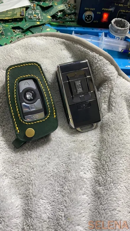 벤츠 s클래스 s63amg 쿠페 실내 엠비언트 순정형 + 천장 부메스터 스피커 그리고 신형핸들 , gt 세로그릴 장착까지