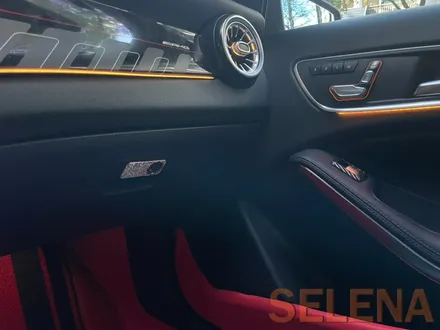 벤츠 a클래스 필수튜닝!!! W176 a45amg 실내 송풍구 엠비언트 12색 풋등 도어4개  전체세트 - 서울 목동 셀레나모터스