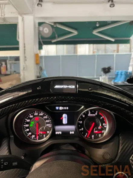 청주고객 - 벤츠 W176 a45amg a클래스 필수튜닝 !! 송풍구 엠비언트 , 안드로이드 오토 , led퍼포먼스 잠자리핸들