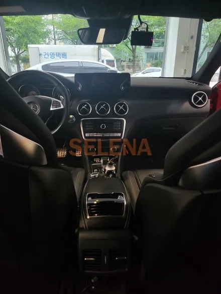 w176 a클래스  a45amg 순정형 송풍구 엠비언트 + 안드로이드오토 + 신형핸들 시공!! cla , gla , 45amg 레트로핏 드레스업