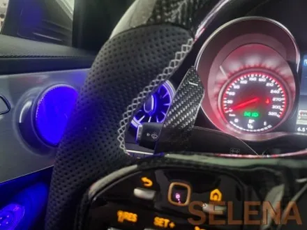 w205 c63amg 실내 드레스업 인스톨 신형핸들 64색 엠비언트 스피커까지 한방에