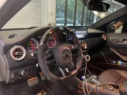 벤츠 w176 a45amg 최신형 핸들 , 송풍구 엠비언트 레트로핏 시공 !! 모두한꺼번에