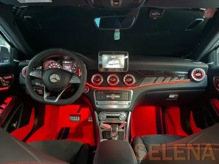 벤츠 a클래스 필수튜닝!!! W176 a45amg 실내 송풍구 엠비언트 12색 풋등 도어4개  전체세트 - 서울 목동 셀레나모터스