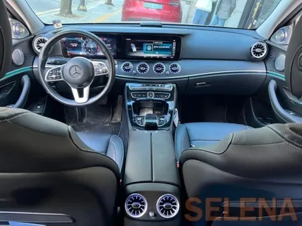 서울 셀레나모터스 벤츠 w213 “ e클래스 e300 “ 4d전동트위터 스피커 + 송풍구엠비언트 + 코딩 실내 드레스업 신형개조 동탄방문
