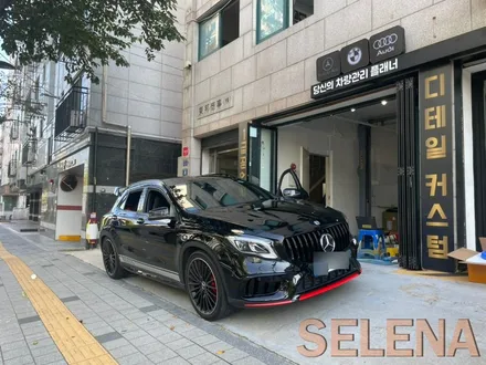 벤츠 a클래스 필수튜닝!!! W176 a45amg 실내 송풍구 엠비언트 12색 풋등 도어4개  전체세트 - 서울 목동 셀레나모터스