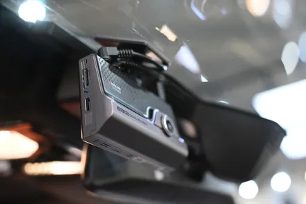 아이나비블랙박스 BMW X5 M50i QXD8000,커넥티드, 보조배터리 추가설치 / 동탄,수원,오산