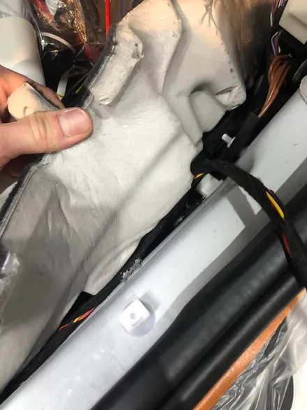 bmw x1 블랙박스와 보조배터리, 가니쉬 코팅을 한 번에!! / 동탄,수원,오산