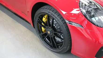 강렬한 색상의 911GTS 신차패키지 완성! / 동탄,수원,오산