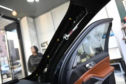 아이나비블랙박스 BMW X5 M50i QXD8000,커넥티드, 보조배터리 추가설치 / 동탄,수원,오산