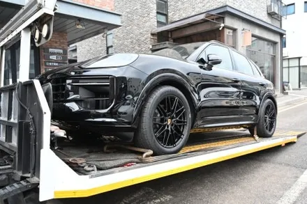 올블랙 카이엔 스포츠디자인 에스팩토리에서 신차패키지완성 / 동탄 영천동
