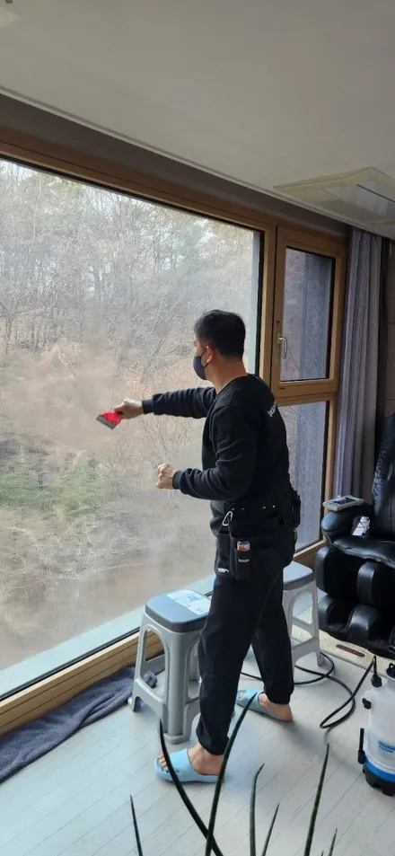 아파트 베란다 시트지 썬팅 프라이버시 전기료절감 디테일러명! / 경기 의정부