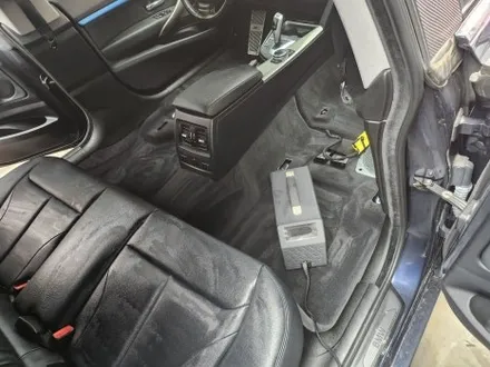 BMW F34 3GT 크레파스 냄새 제거 순정 방음재 냄새제거 의정부 디테일러명! / 경기 의정부