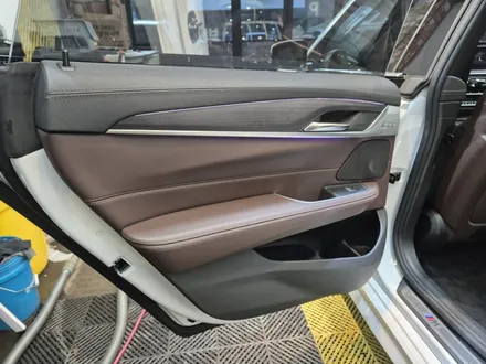 의정부 고산동 실내크리닝 아이 구토 BMW 6GT! / 경기 의정부