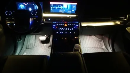 =광주 순정 연동 앰비언트= 싼타페 MX5 순정 연동 앰비언트 + 1열 외캐치(아웃사이드 핸들) 2열에 이식