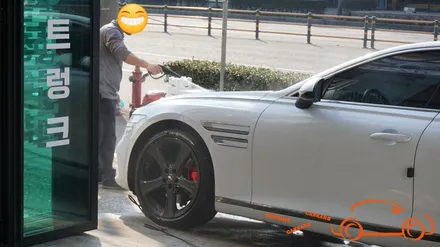 = 광주 순정 고스트 도어 = G80 RG3 순정 연동 앰비언트 + 순정 고스트 도어 + 열 차단 썬팅 + 다기능 근접 도어 모듈 시공 + 엠블럼 디자인 도어 스팟