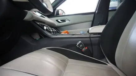 <광주 수입차 앰비언트>레인지 로버 벨라 앰비언트 시공