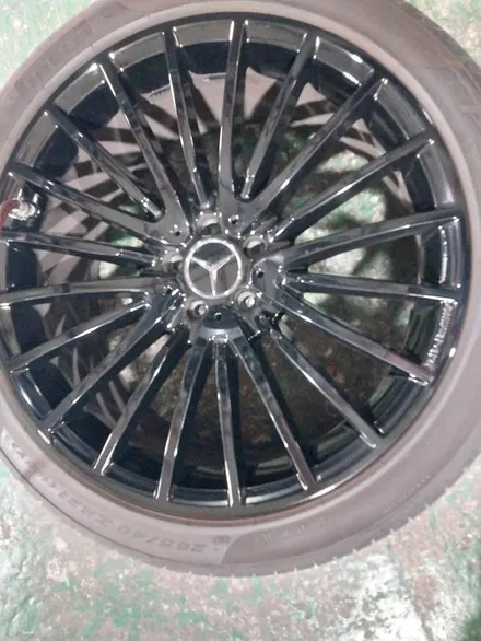 #휠  벤츠 GLC63 amg 8기통 블랙휠 도색휠 복원작업차 에스휠을 찾아주셧습니다. / 대구 북구 태전동