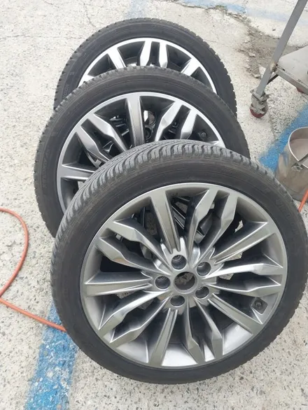 #휠분체도장 (올뉴K7 페이스 리프트) 순정휠불량 으로 대구 S-WHEEL 에서복원작업. / 대구 북구 태전동