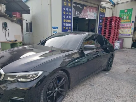 대구 캘리퍼도색 bmw320 에스휠복원 전문점에서 블루와 엠스티커 부착~ / 대구 북구 태전동