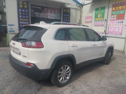 #휠 (대구휠복원) jeep 순정 17인치 블랙유광도색및  225 60 17 HP71 신품 교환 대구 에스휠. / 대구 북구 태전동