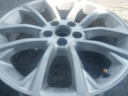 #휠 (대구휠복원) jeep 순정 17인치 블랙유광도색및  225 60 17 HP71 신품 교환 대구 에스휠. / 대구 북구 태전동