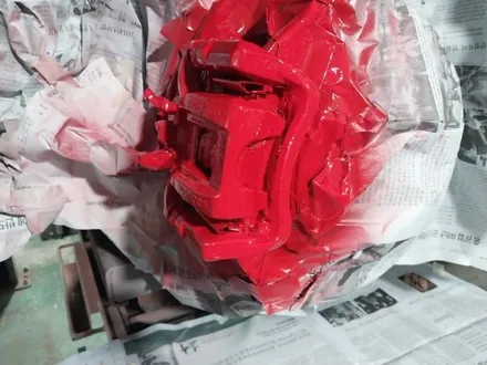 대구캘리퍼도색과 휠도색 에스휠 복원점에서 쏘나타 DN8 순정레드우레탄도색과 캘리퍼 레드 도색작업. / 대구 북구 태전동