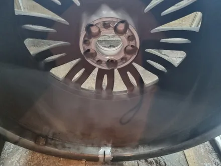 휠\