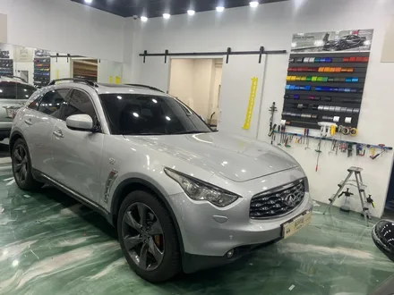 인피니티QX70S 변색된 크롬 루프렉 랩핑으로 해결 / 수원시 영통구 매탄동