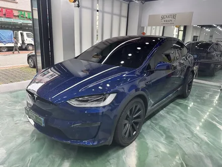 테슬라 Model x 유광 제트블랙 랩핑! 도어 안쪽까지 색상변경!! / 수원시 영통구 매탄동