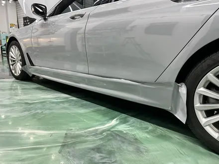 동탄 bmw 7시리즈 740 3m 쿨그레이 전체랩핑 루프스킨 시공 / 수원시 영통구 매탄동
