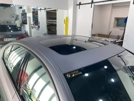 BMW 5시리즈 사틴다크그레이(마운틴그레이) 전체랩핑[용인랩핑] / 수원시 영통구 매탄동
