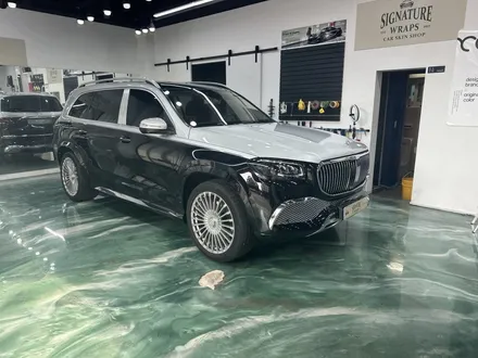벤츠 GLS 600 마이바흐 듀오톤랩핑 고광택 투톤랩핑 시공!! / 수원시 영통구 매탄동