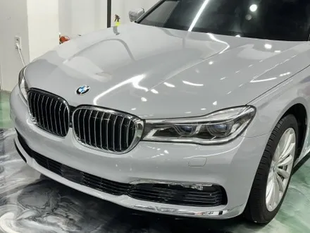 동탄 bmw 7시리즈 740 3m 쿨그레이 전체랩핑 루프스킨 시공 / 수원시 영통구 매탄동