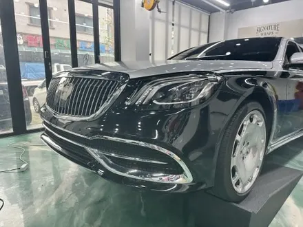 벤츠 마이바흐 s클래스랩핑 제트블랙 듀오톤 시공! / 수원시 영통구 매탄동