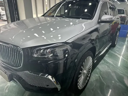 벤츠 GLS 600 마이바흐 듀오톤랩핑 고광택 투톤랩핑 시공!! / 수원시 영통구 매탄동