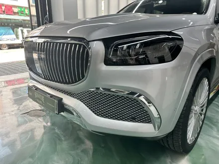 벤츠 GLS 600 마이바흐 듀오톤랩핑 고광택 투톤랩핑 시공!! / 수원시 영통구 매탄동