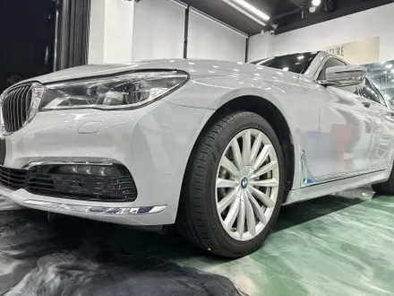 동탄 bmw 7시리즈 740 3m 쿨그레이 전체랩핑 루프스킨 시공 / 수원시 영통구 매탄동