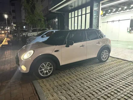 [미니쿠퍼랩핑] 고광택 핑크랩핑 으로 러블리하게 변신! / 수원시 영통구 매탄동