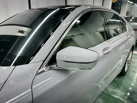 동탄 bmw 7시리즈 740 3m 쿨그레이 전체랩핑 루프스킨 시공 / 수원시 영통구 매탄동