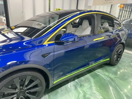 테슬라 Model x 유광 제트블랙 랩핑! 도어 안쪽까지 색상변경!! / 수원시 영통구 매탄동