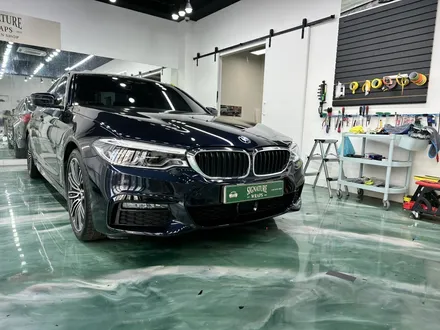 동탄랩핑 BMW 530i 크롬죽이기 5시리즈 크롬죽이기[ Feat.스모그PPF] / 수원시 영통구 매탄동