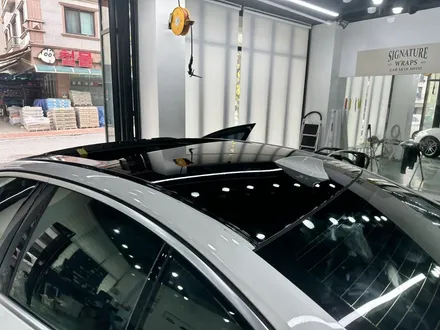 bmw 5시리즈 g30 크롬죽이기 루프스킨 랩핑!! / 수원시 영통구 매탄동