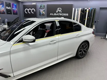 bmw 530i 크롬죽이기 시공. / 수원시 영통구 매탄동