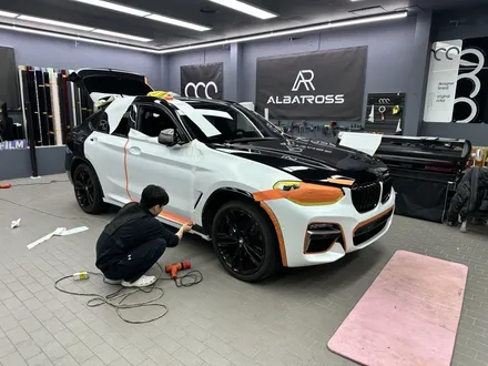 bmw x4 m40i 랩핑 리컬러 색상 바꾸기 / 수원시 영통구 매탄동