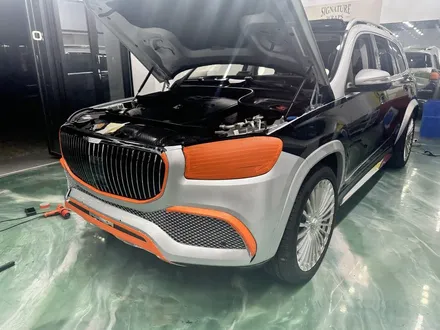 벤츠 GLS 600 마이바흐 듀오톤랩핑 고광택 투톤랩핑 시공!! / 수원시 영통구 매탄동