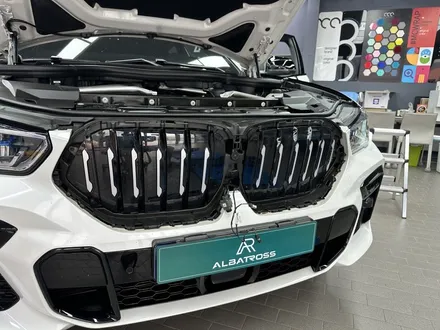 bmw x6 크롬죽이기 루프스킨 키드니그릴 교환하기 / 수원시 영통구 매탄동