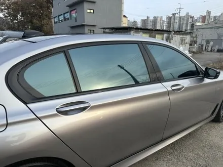 영종도 랩핑 BMW G11 7시리즈 / 비닐프로그유니콘실버/글라스틴트 레이니블루 썬팅/ 크롬죽이기 / 인천 중산동