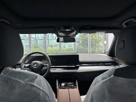 영종도 BMW 530i (G60) 레이니블루와 함께하는 신차 썬팅 패키지 / 인천 중산동