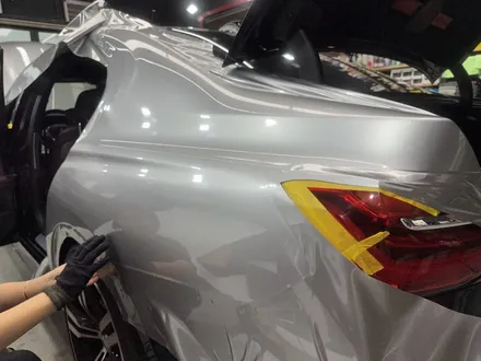 영종도 랩핑 BMW G11 7시리즈 / 비닐프로그유니콘실버/글라스틴트 레이니블루 썬팅/ 크롬죽이기 / 인천 중산동